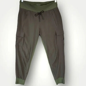 Athleta Cargo High Waist Jogger Pants Size 8 Athletic Tapered Legs Olive Green